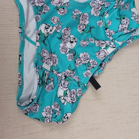 Hot Topic Blue Skull floral high rise swim bikini bottoms S New Tags - Picture 8 of 8
